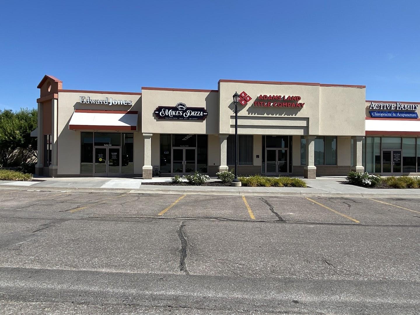 MIKE'S PIZZA